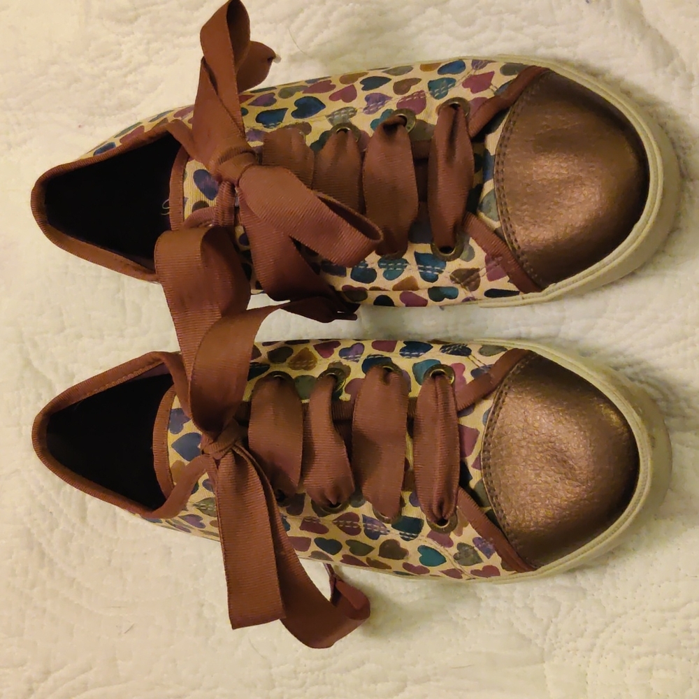 Brighton "Lovey" Sneakers Brown Purple Blue Hearts size 8 1/2